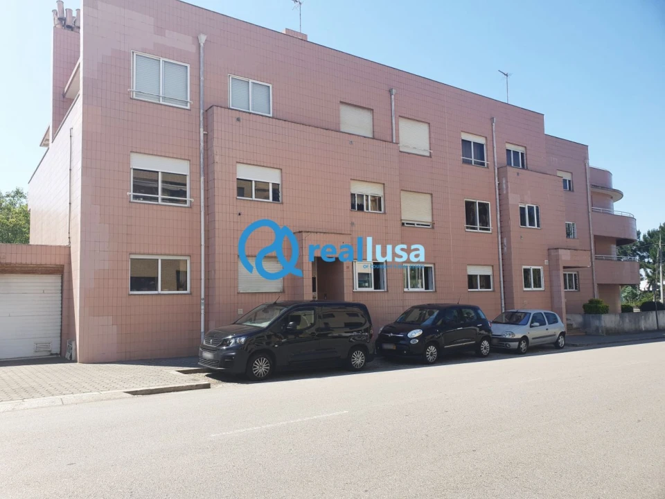 Apartamento T2 para Venda em Madalena Foto 12