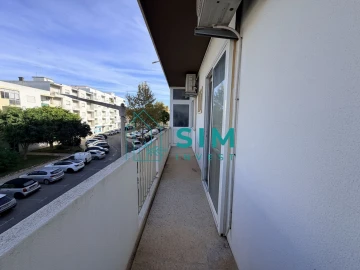 Apartamento T3 para Venda em Faro (Sé e São Pedro)