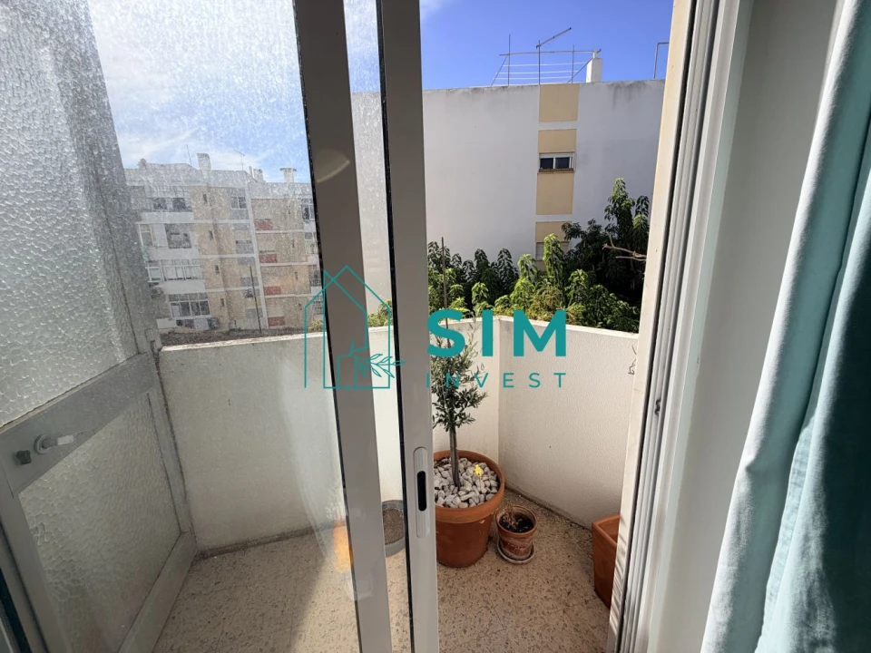 Apartamento T3 para Venda em Faro (Sé e São Pedro) Foto 27