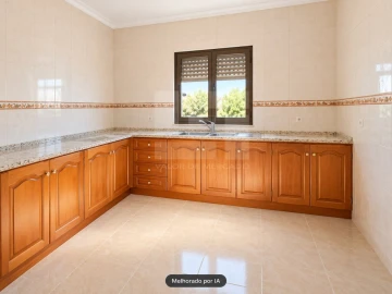 Moradia T2 para Venda em Ovoa e Vimieiro