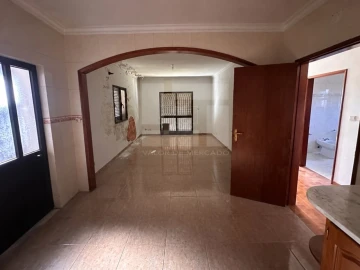 Moradia T2 para Venda em Ovoa e Vimieiro
