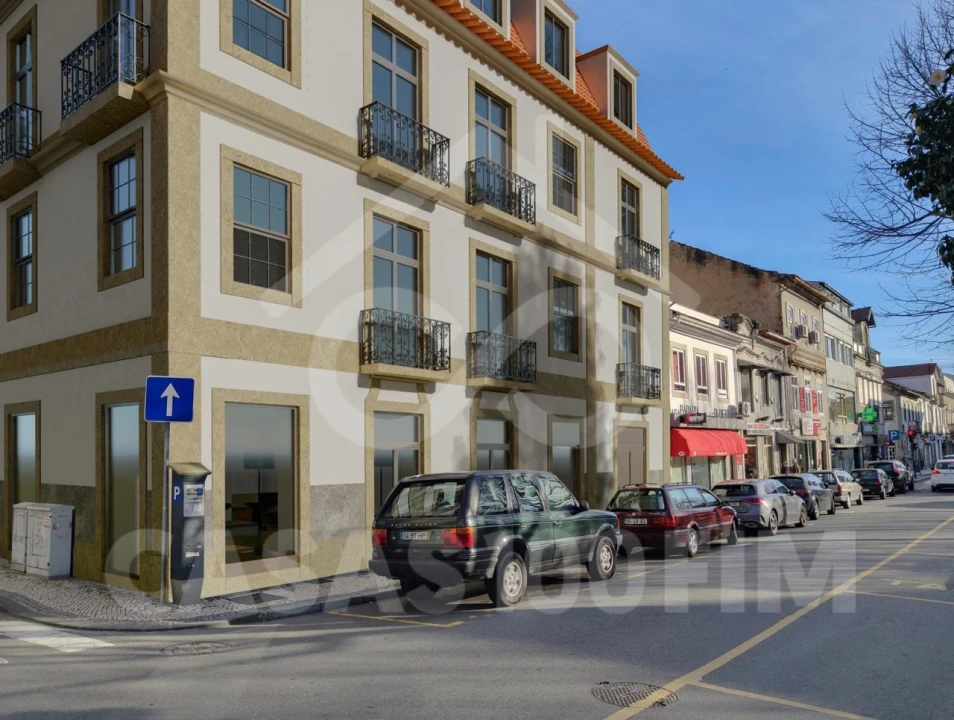 Apartamento T3 para Venda em O. Azeméis, Riba-Ul, Ul, Macinhata Seixa, Madail Foto 1