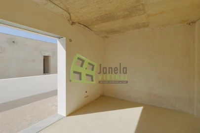 Moradia T4 para Venda em Azeitão (São Lourenço e São Simão)