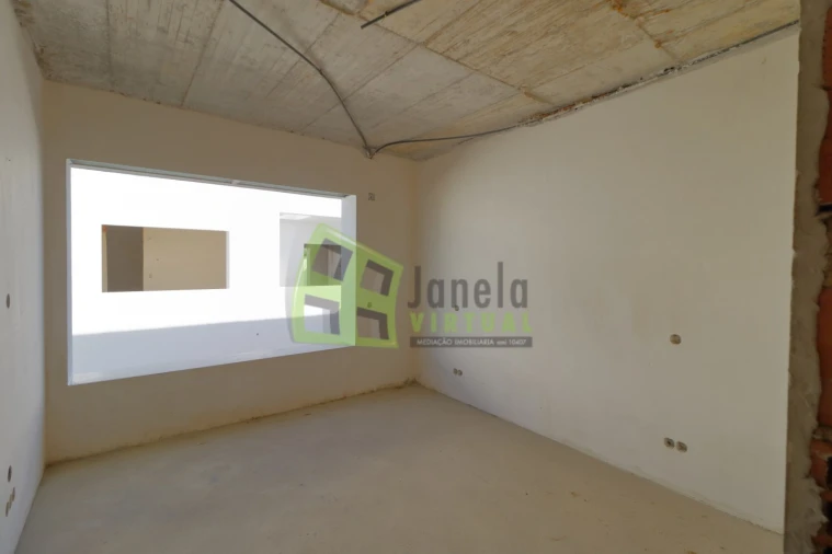Moradia T4 para Venda em Azeitão (São Lourenço e São Simão) Foto 16