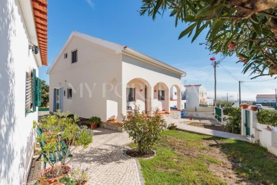 Moradia T3 para Venda em Carvoeira