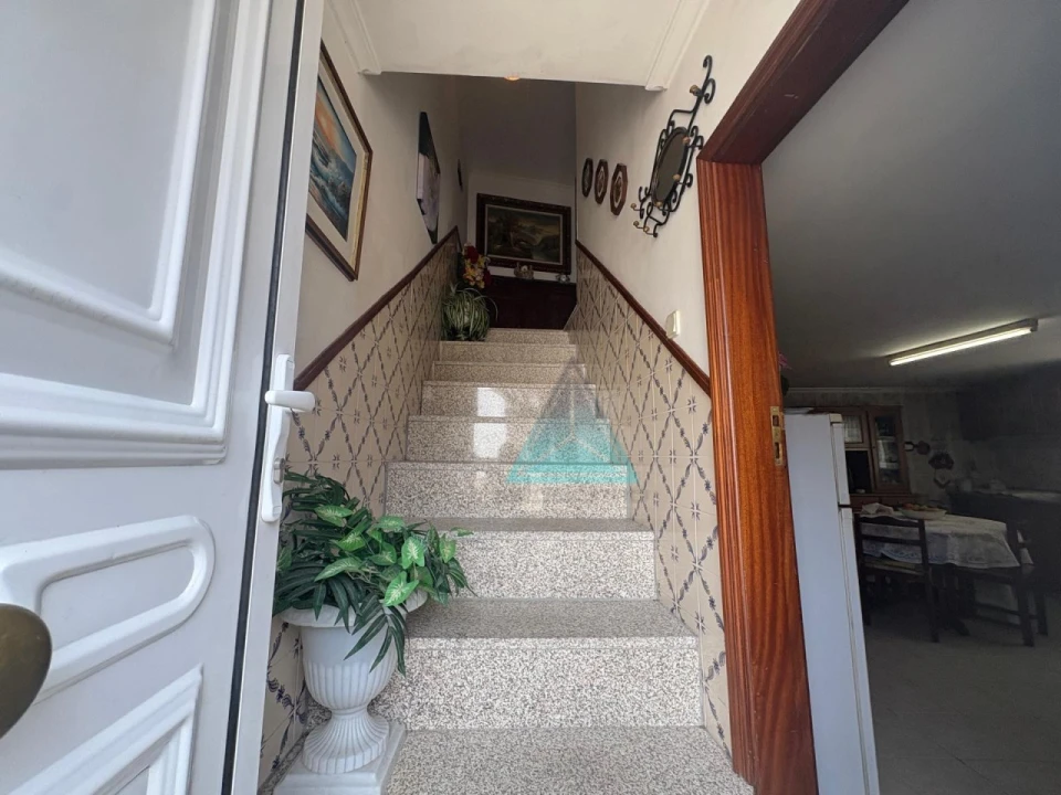 Moradia T3 para Venda em Bouçoães Foto 4