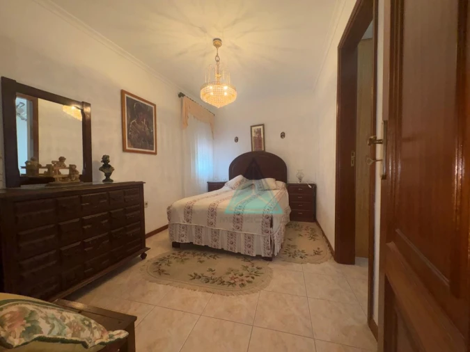 Moradia T3 para Venda em Bouçoães Foto 6