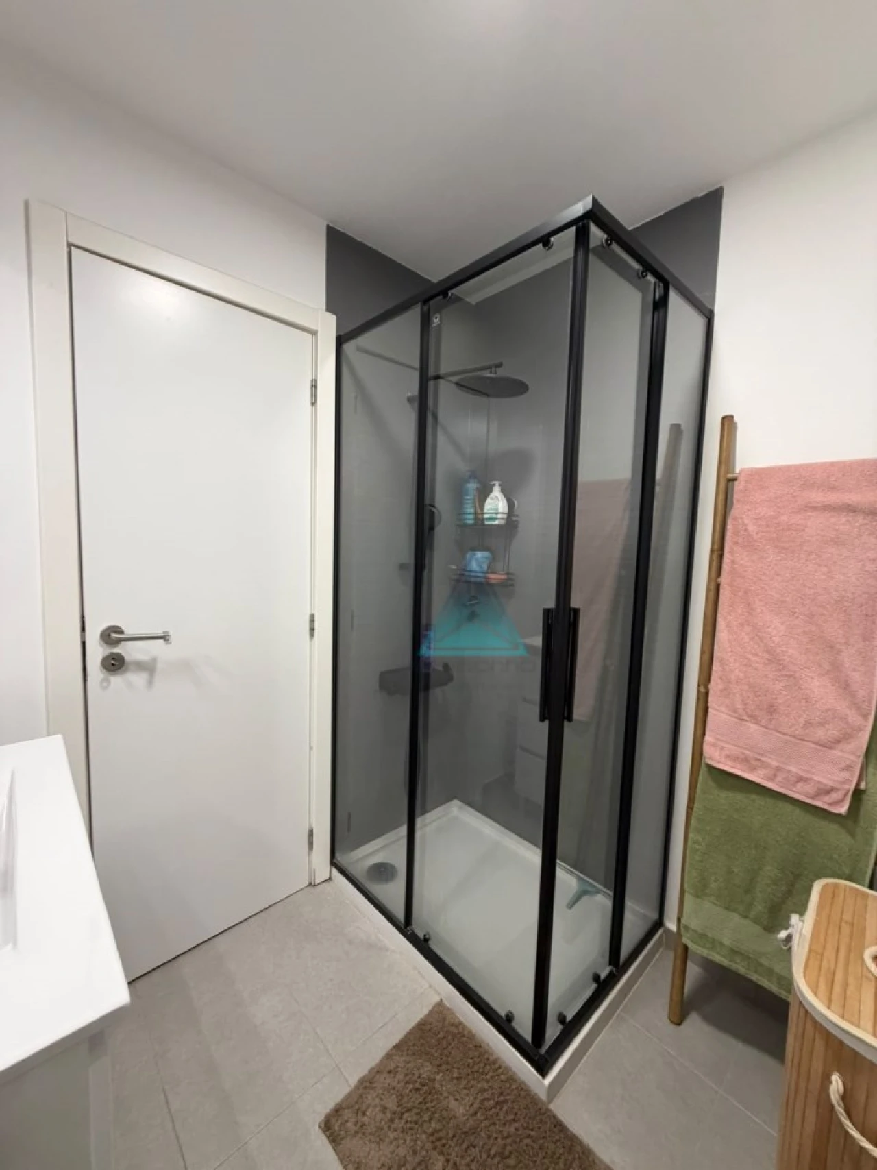 Apartamento T2 para Venda em Quinta do Conde Foto 22