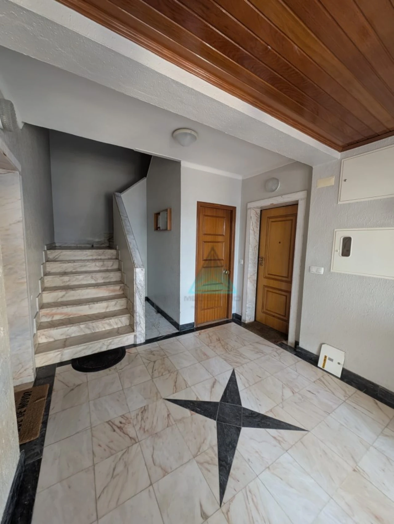 Apartamento T2 para Venda em Quinta do Conde Foto 27