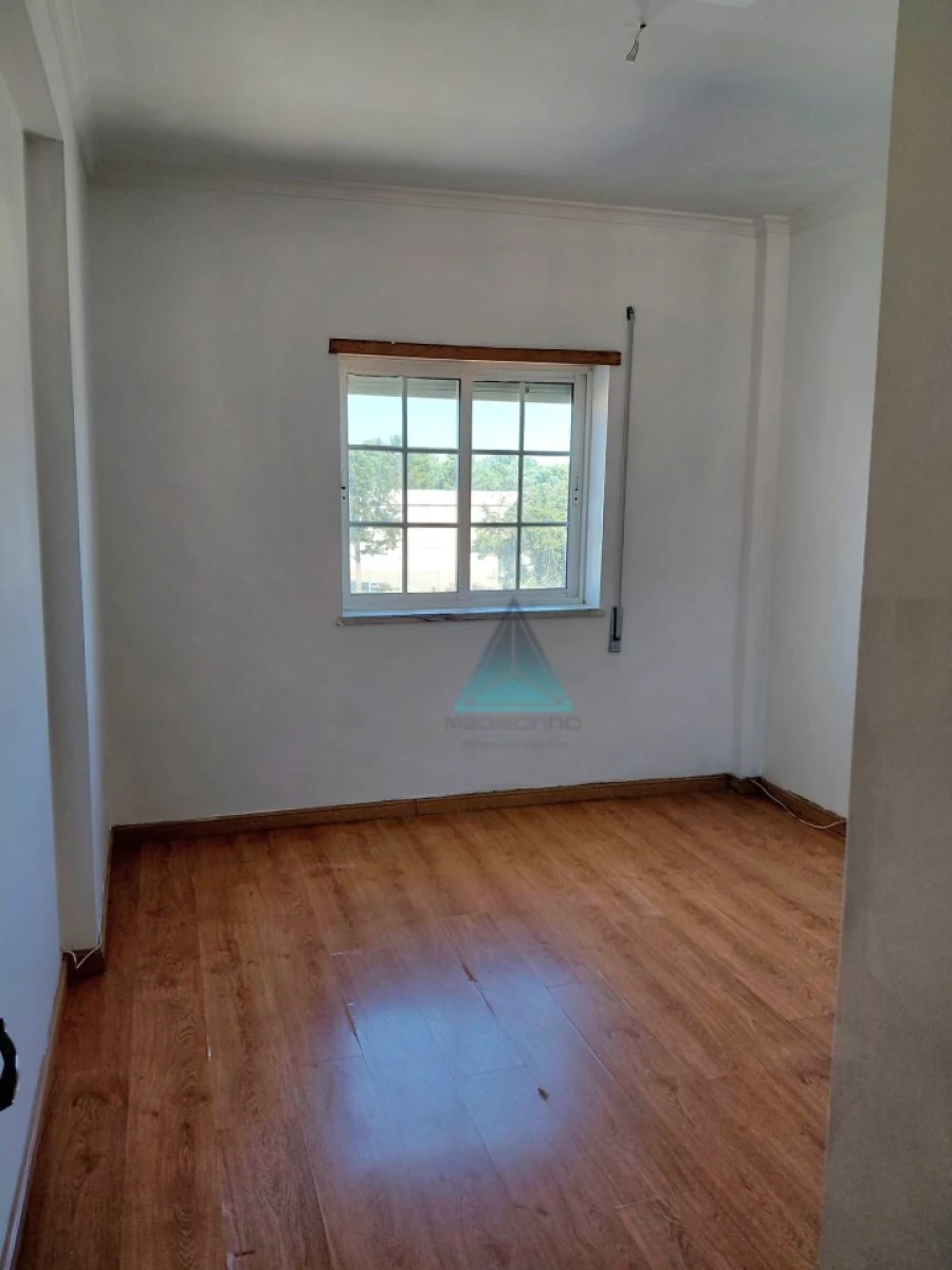 Apartamento T2 para Venda em Quinta do Conde Foto 13