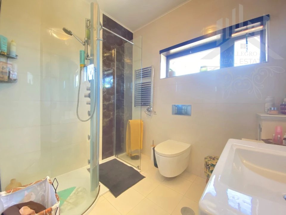 Apartamento T4 para Venda em Campanhã Foto 19