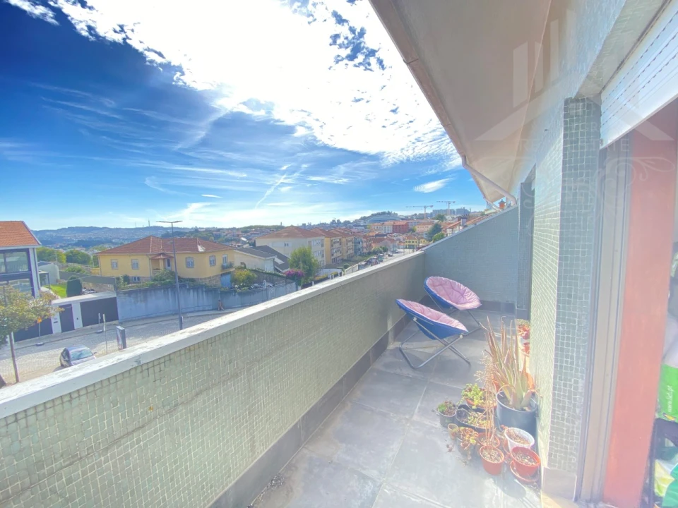 Apartamento T4 para Venda em Campanhã Foto 38