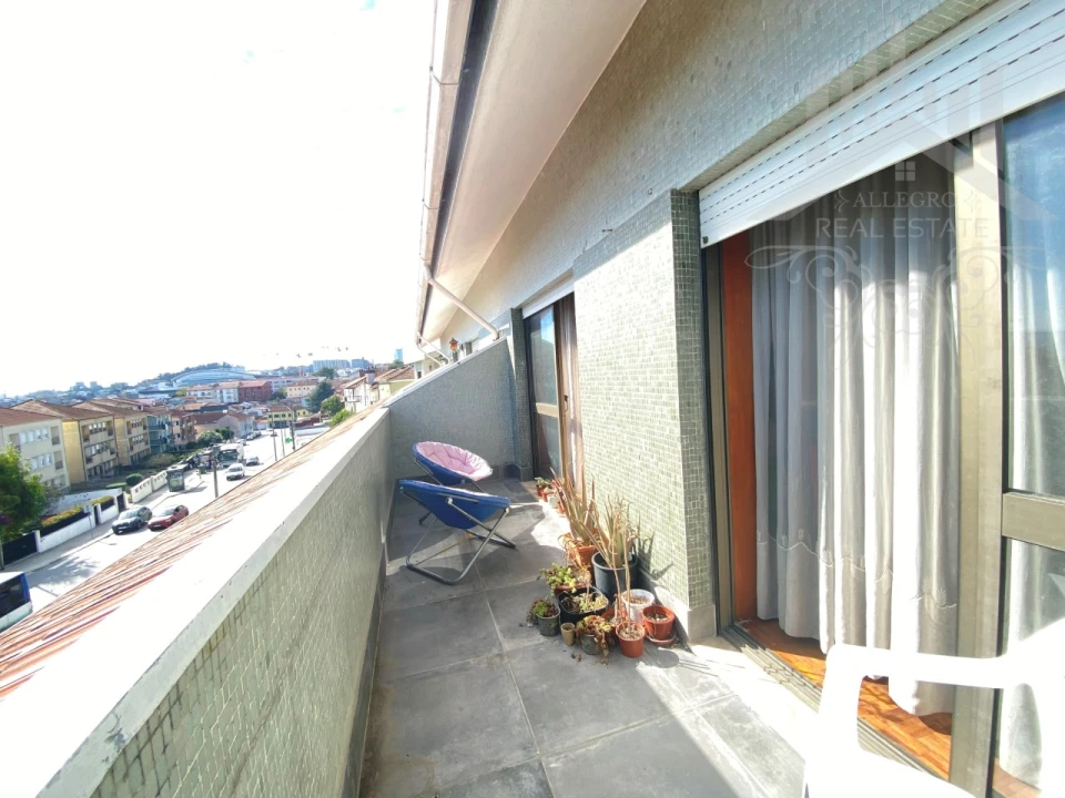 Apartamento T4 para Venda em Campanhã Foto 39