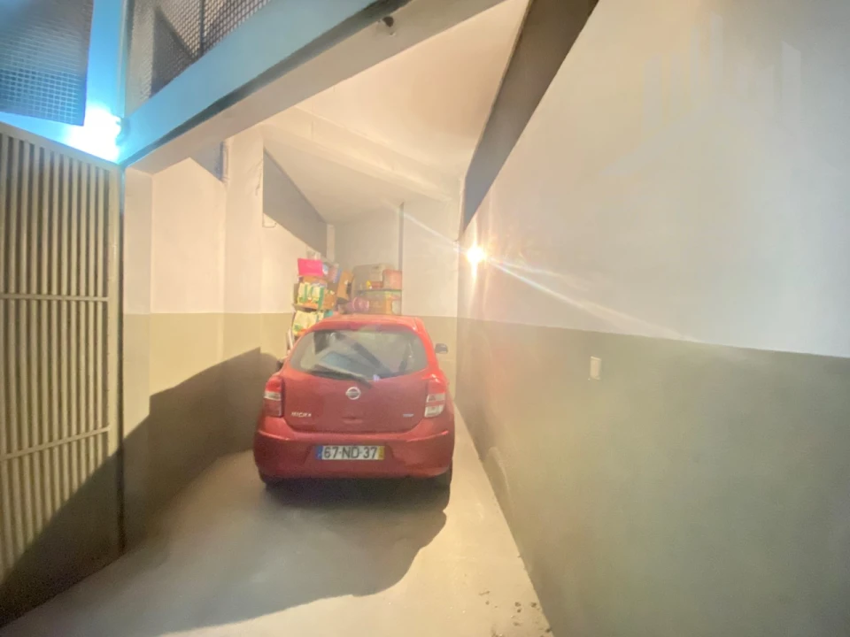 Apartamento T4 para Venda em Campanhã Foto 46
