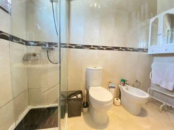 Apartamento T4 para Venda em Campanhã