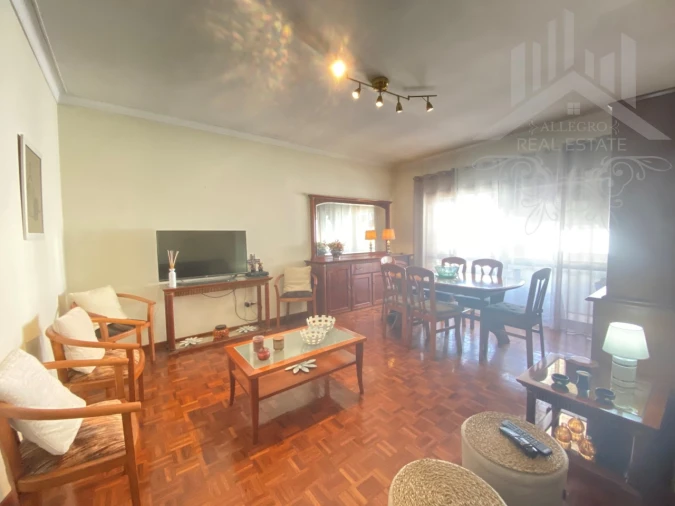 Apartamento T4 para Venda em Campanhã Foto 9