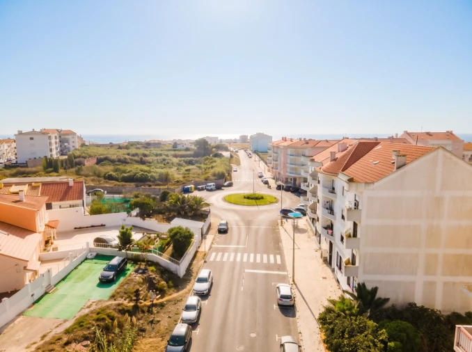 Apartamento T4 para Venda em Peniche Foto 2