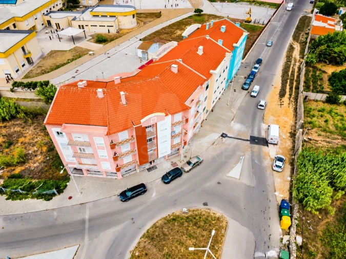 Apartamento T2 para Venda em Peniche Foto 5
