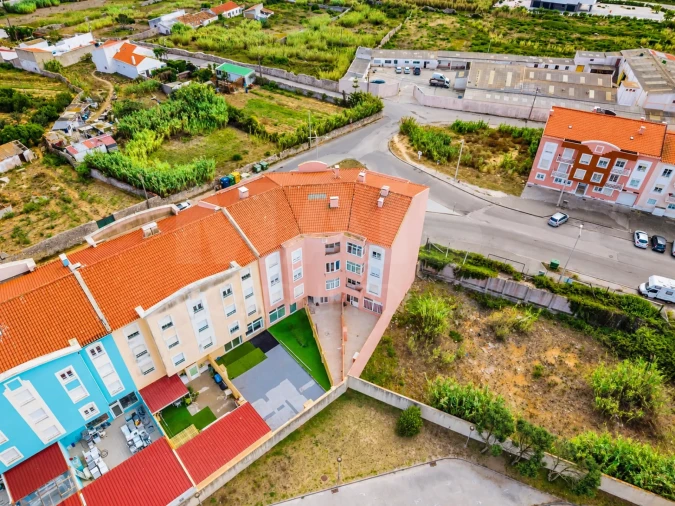 Apartamento T2 para Venda em Peniche Foto 2