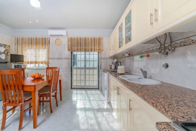 Apartamento T2 para Venda em Samora Correia