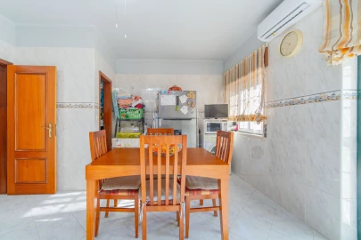 Apartamento T2 para Venda em Samora Correia