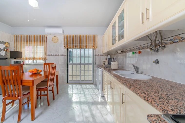 Apartamento T2 para Venda em Samora Correia Foto 5