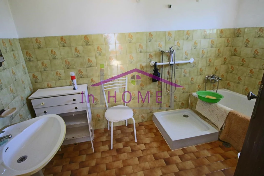 Moradia T3 para Venda em Querença, Tôr e Benafim Foto 10