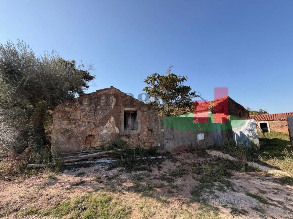 Terreno para Venda em Turquel Foto 3