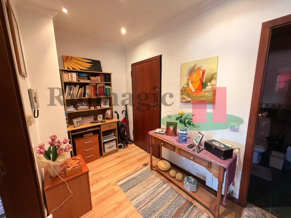 Apartamento T1 para Venda em Rio Maior Foto 4