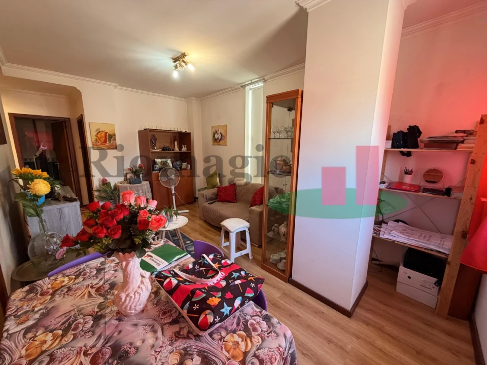 Apartamento T1 para Venda em Rio Maior Foto 7