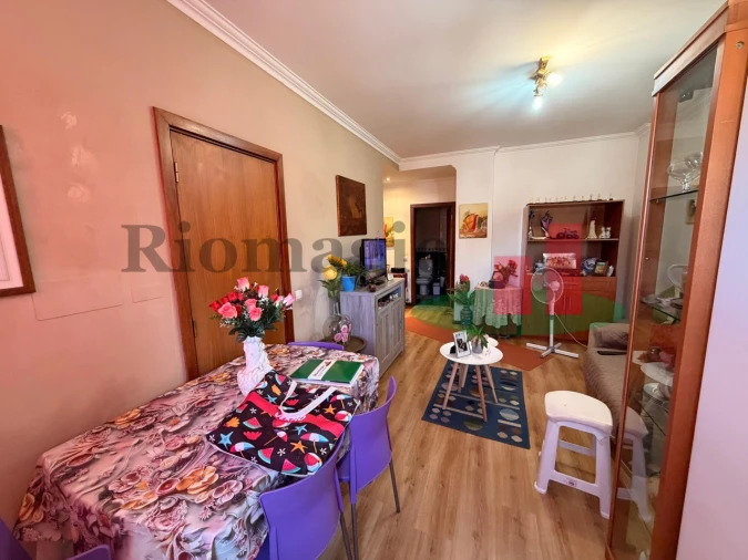Apartamento T1 para Venda em Rio Maior Foto 6
