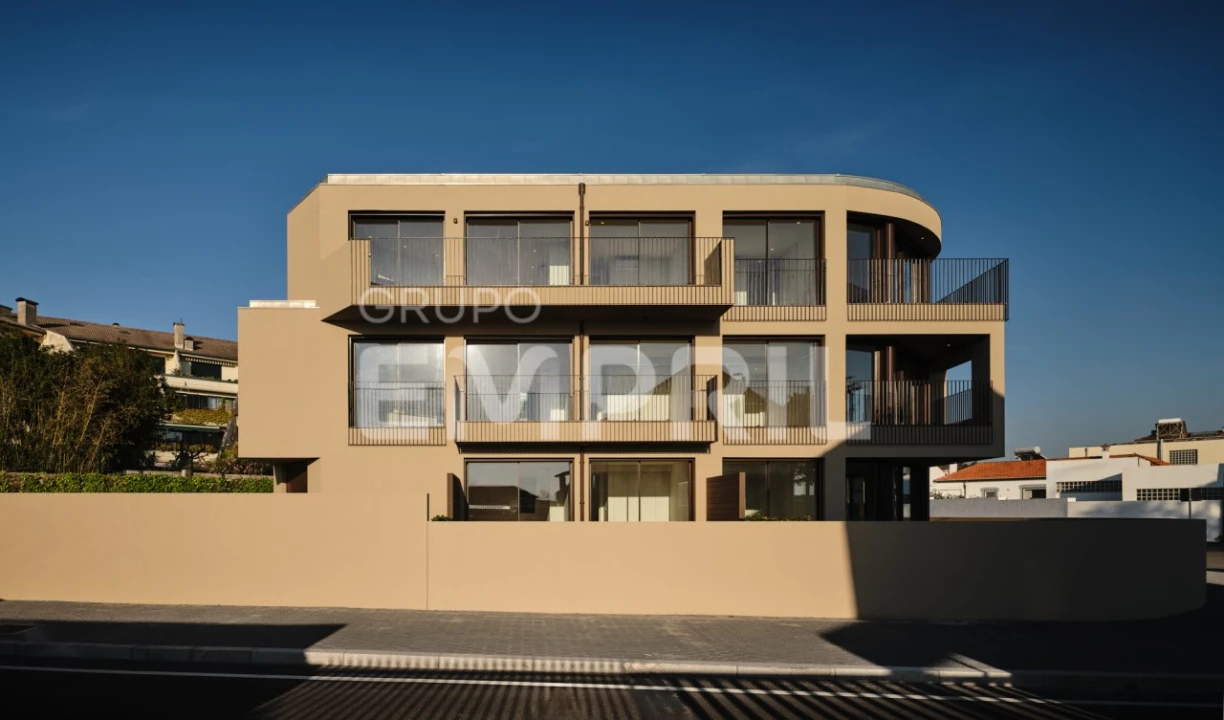Apartamento T2 para Venda em Arcozelo Foto 6