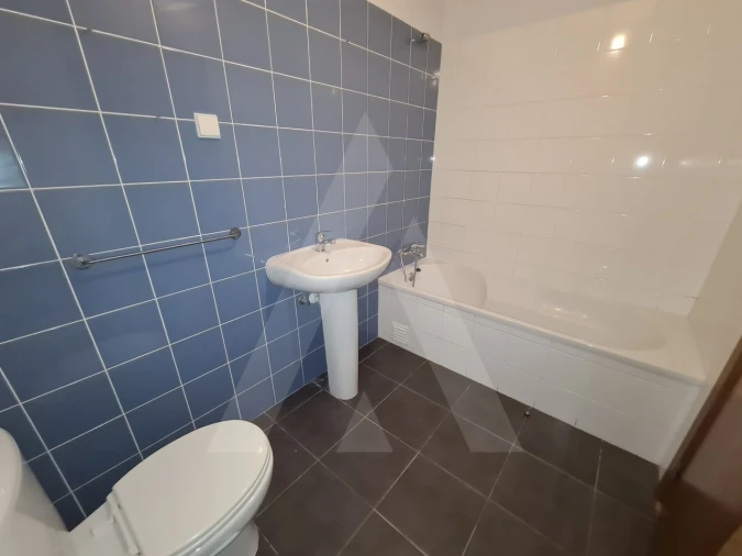 Apartamento T2 para Arrendamento em Aradas Foto 6