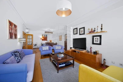 Apartamento T4 para Venda em Carnide