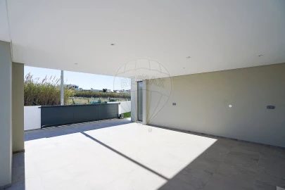 Moradia T5 para Venda em A dos Cunhados e Maceira