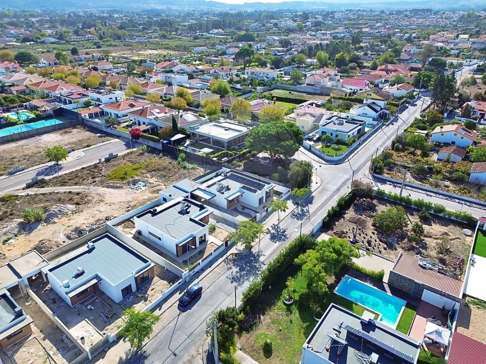 Moradia T3 para Venda em Azeitão (São Lourenço e São Simão) Foto 1