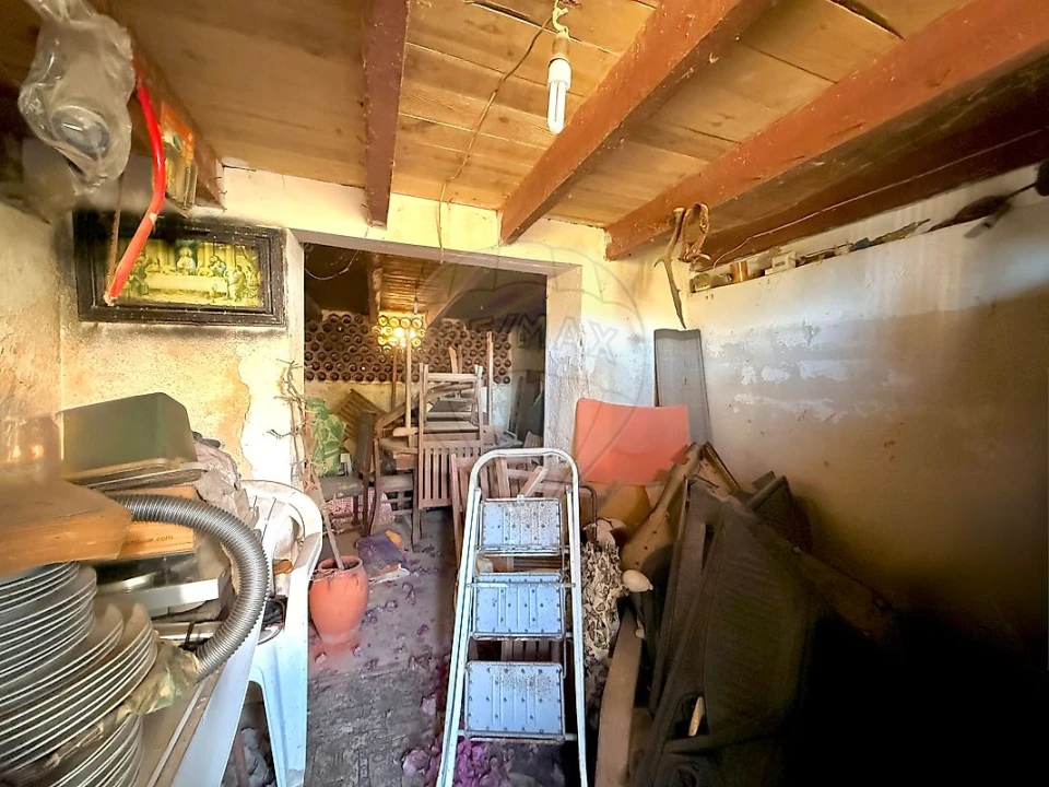 Moradia T2 para Venda em Santa Maria, São Pedro e Matacães Foto 25