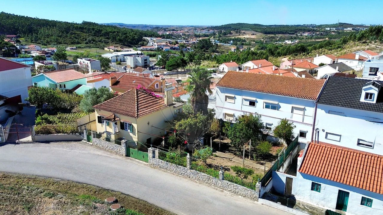 Moradia T2 para Venda em Santa Maria, São Pedro e Matacães Foto 2
