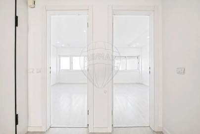 Apartamento T2 para Venda em Alto do Seixalinho, Santo André e Verderena