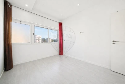 Apartamento T2 para Venda em Alto do Seixalinho, Santo André e Verderena