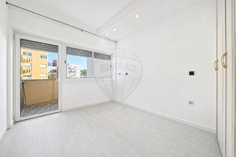 Apartamento T2 para Venda em Alto do Seixalinho, Santo André e Verderena Foto 7