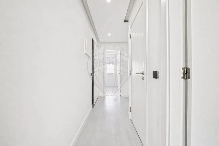 Apartamento T2 para Venda em Alto do Seixalinho, Santo André e Verderena Foto 15