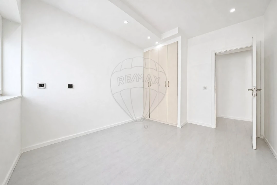 Apartamento T2 para Venda em Alto do Seixalinho, Santo André e Verderena Foto 9