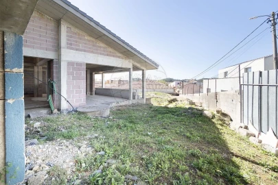 Moradia T3 para Venda em Cesar