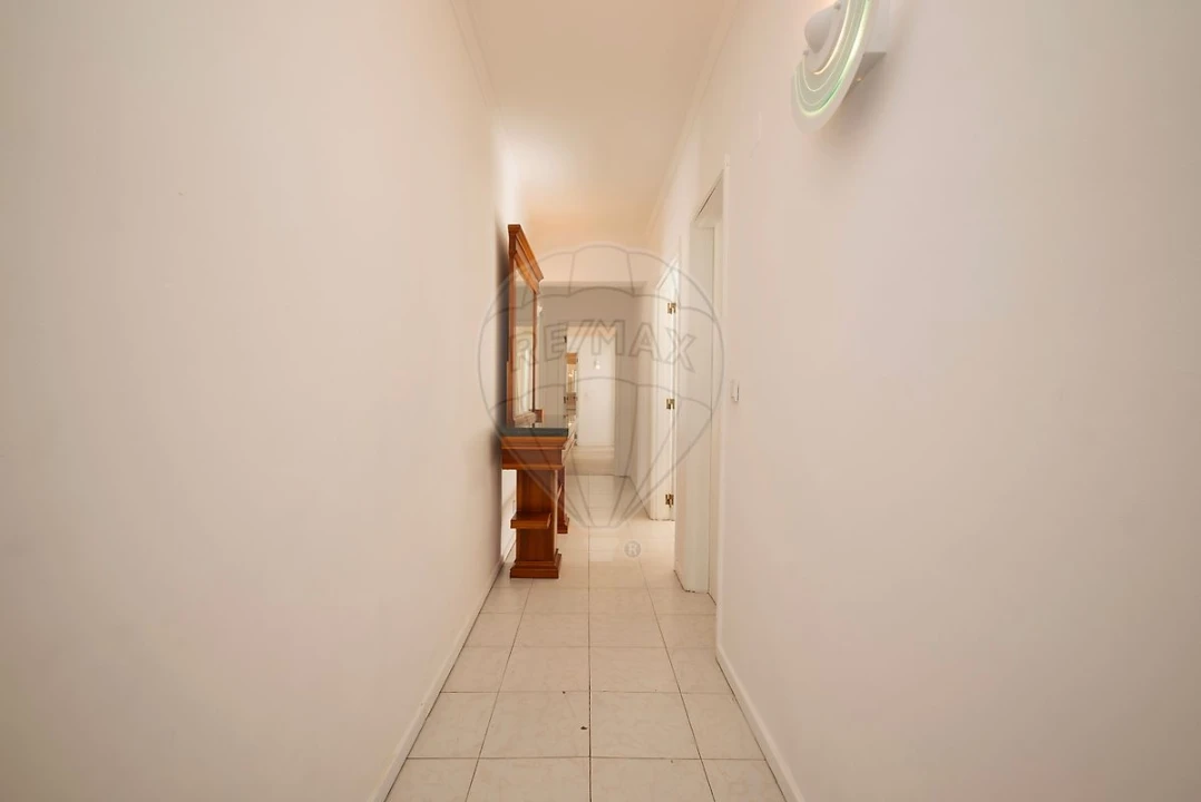 Apartamento T3 para Arrendamento em Vila Franca de Xira Foto 12
