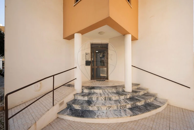 Apartamento T3 para Arrendamento em Vila Franca de Xira Foto 19