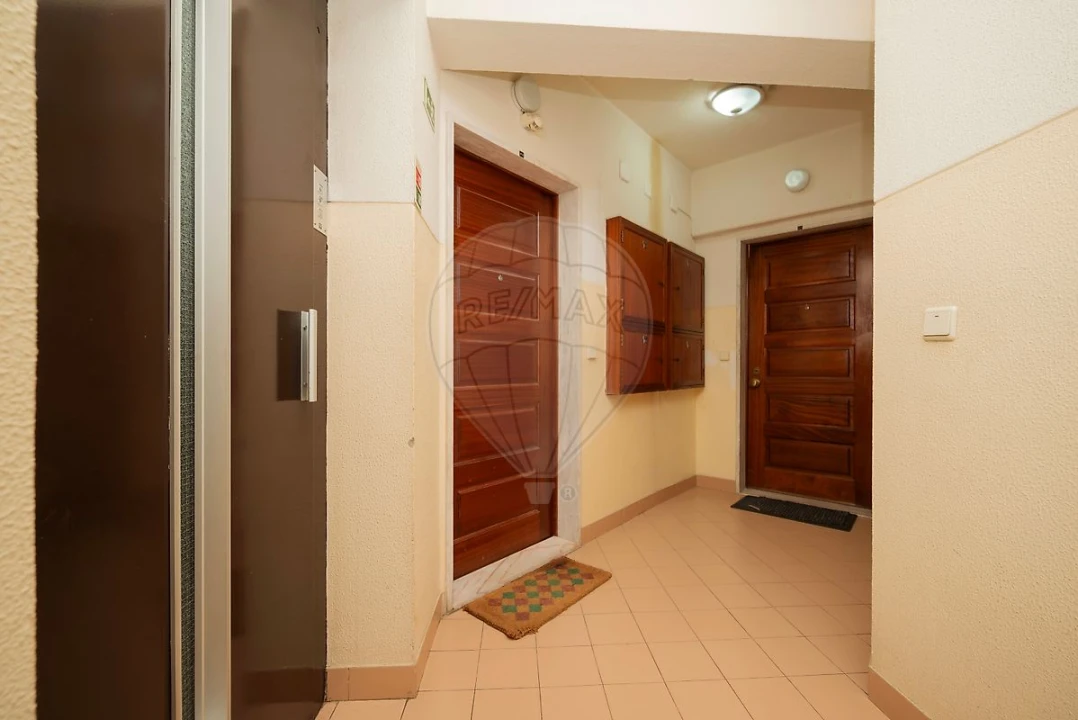 Apartamento T3 para Arrendamento em Vila Franca de Xira Foto 1