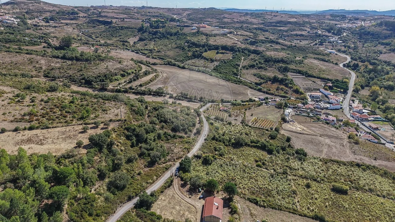 Terreno para Venda em Arranho Foto 12