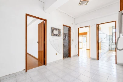 Apartamento T2 para Venda em Castanheira do Ribatejo e Cachoeiras
