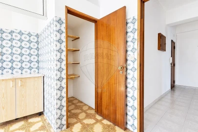 Apartamento T2 para Venda em Castanheira do Ribatejo e Cachoeiras